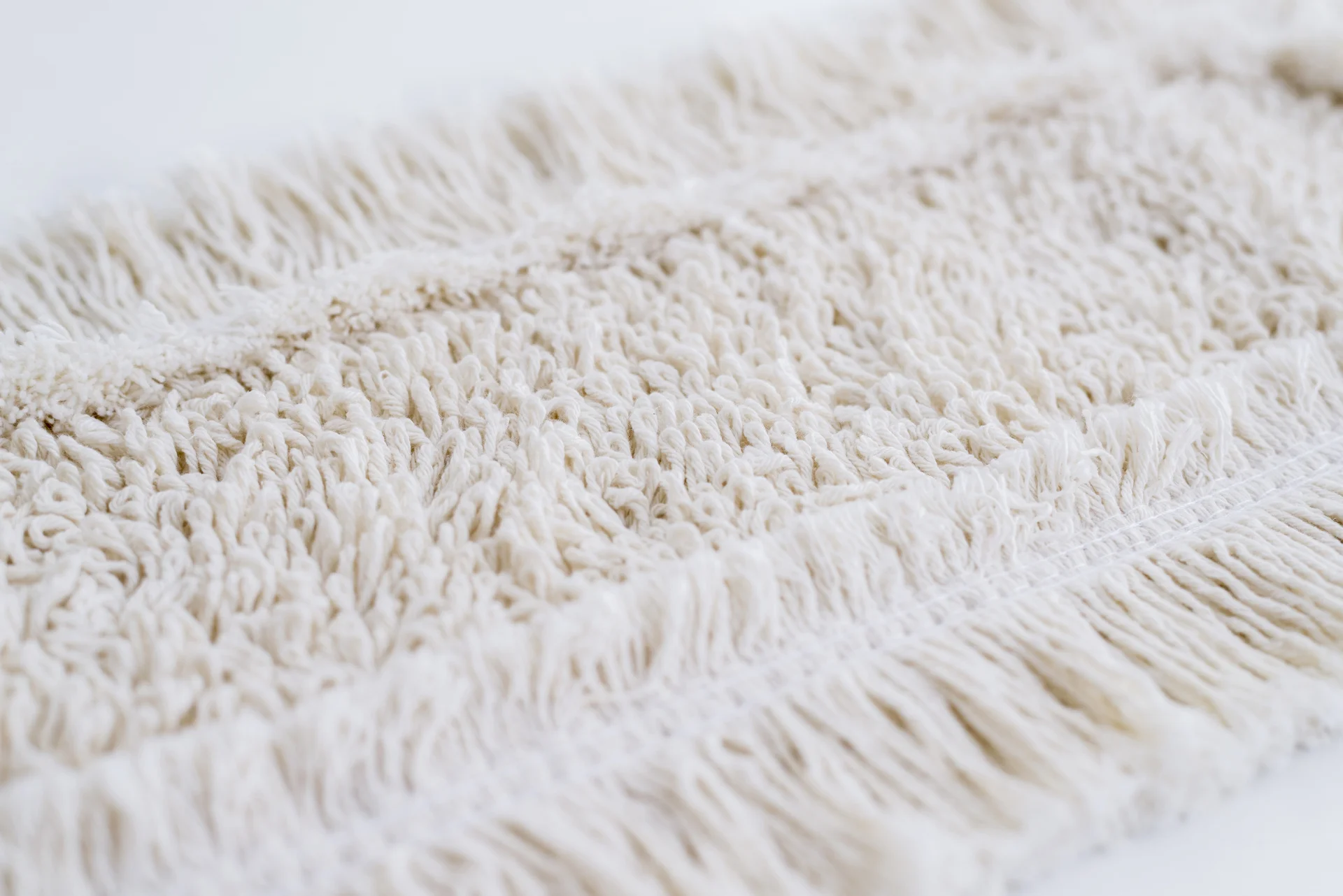 housekeeping laundry service